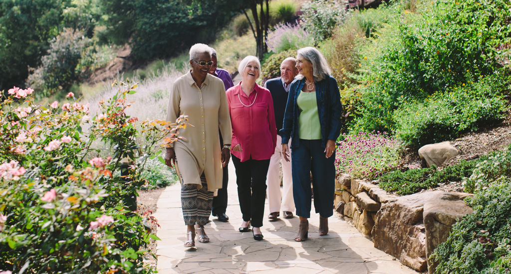 RidgeCrest Mount Airy NC | Lifestyle | group walking 01